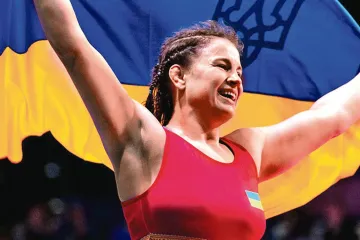 ​Українка Аліна Бережна здобула медаль у фіналі ЧМ з боротьби