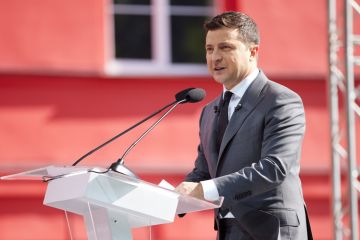 Президент на представлении Стратегии развития столицы: Киев – это лицо, душа и сердце Украины, и мы хотим, чтобы любимый город получил тот вид, которого давно заслуживает Президент на представлении Стратегии развития столицы: Киев – это лицо, душа и сердце Украины, и мы хотим, чтобы любимый город получил тот вид, которого давно заслуживает