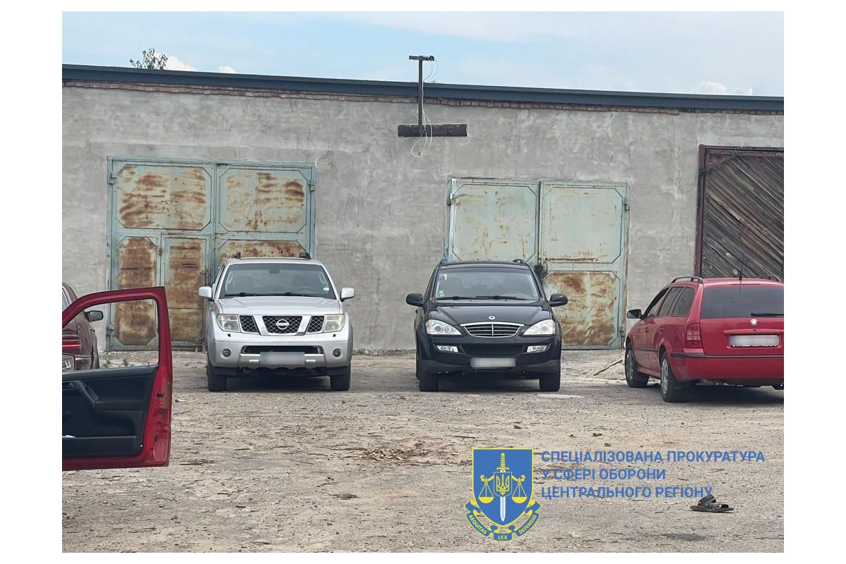 Продавав військовослужбовцям автомобілі, які були отримані як гуманітарна допомога: справу скеровано до суду Продавав військовослужбовцям автомобілі, які були отримані як гуманітарна допомога: справу скеровано до суду