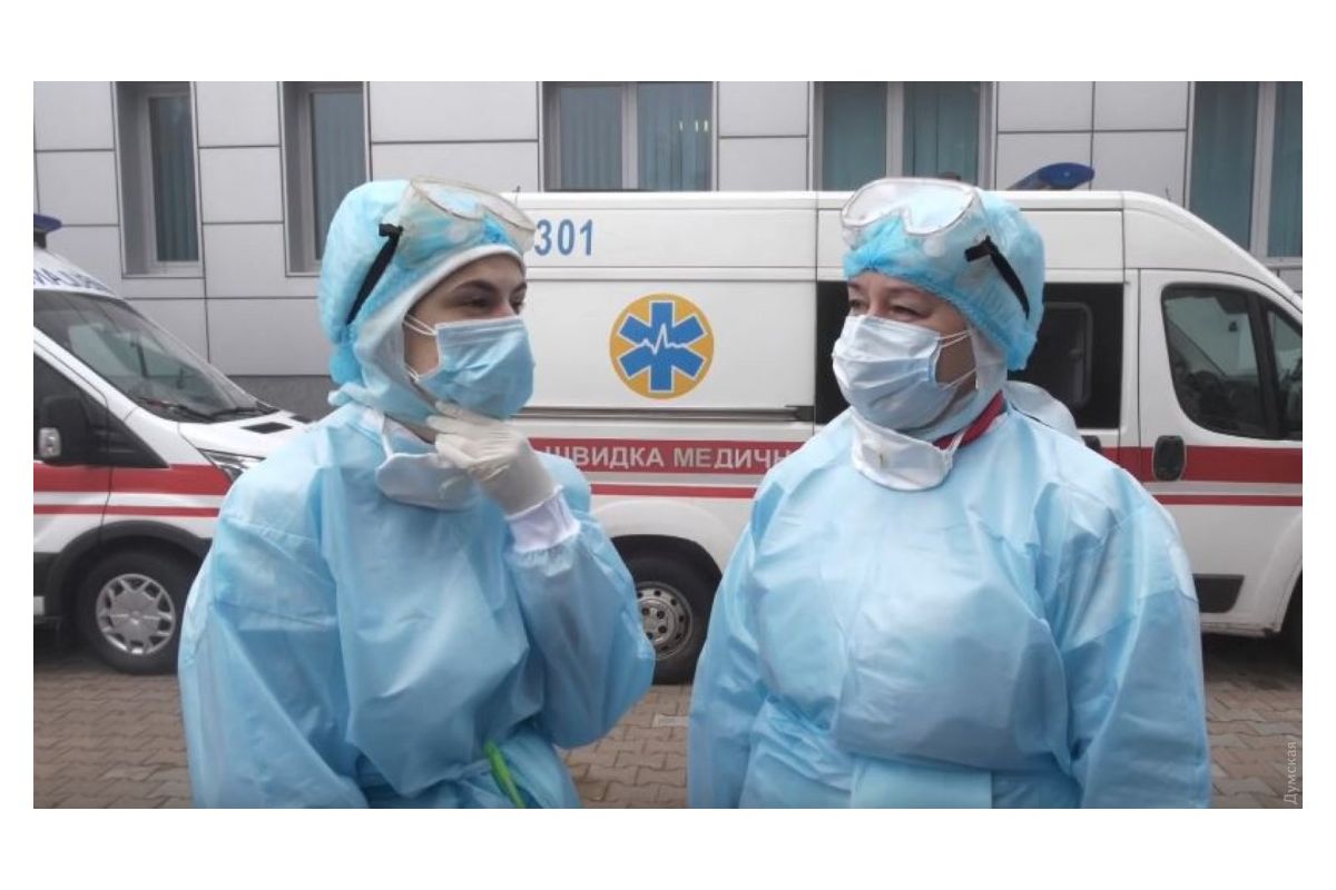 МОЗ: в Україні найближчим часом може бути до 10 тисяч хворих на COVID-19 за добу МОЗ: в Україні найближчим часом може бути до 10 тисяч хворих на COVID-19 за добу