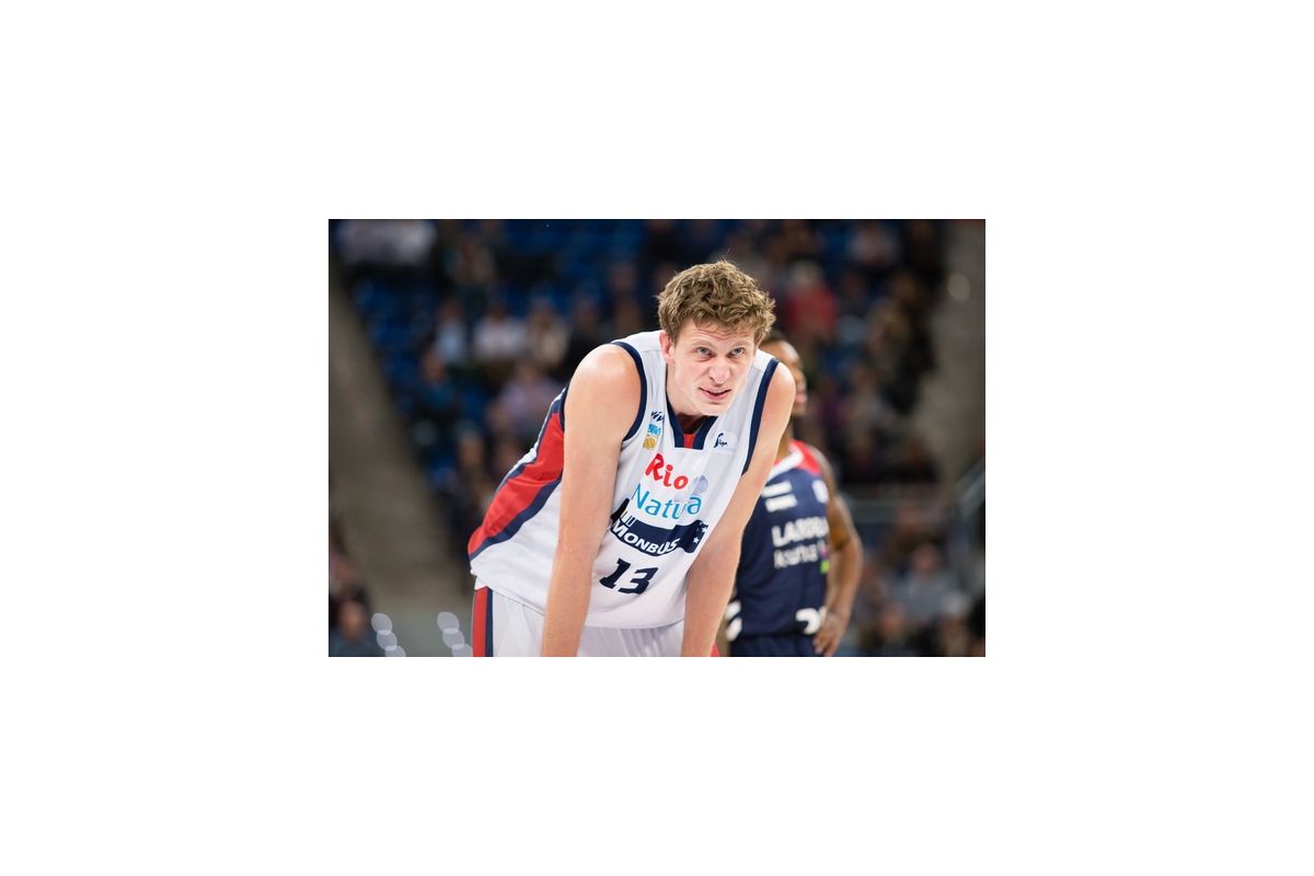 "Матчі Барселона - Реал це міні-війна" - Артем Пустовий "Матчі Барселона - Реал це міні-війна" - Артем Пустовий