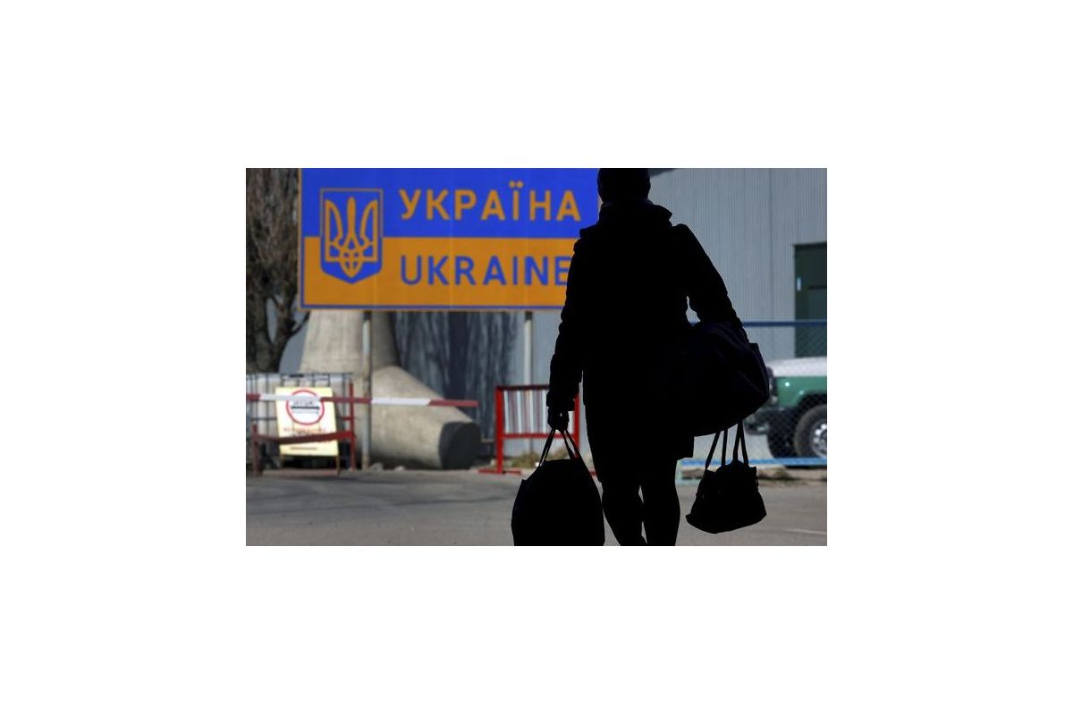 Омбудсмен назвала кількість внутрішніх переселенців з окупованих територій Омбудсмен назвала кількість внутрішніх переселенців з окупованих територій