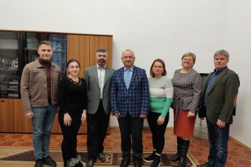 Полтавський національний педагогічний університет імені  В. Г.  Короленка і Глухівський національний педагогічний університет імені Олександра Довженка підписали угоду про співпрацю Полтавський національний педагогічний університет імені  В. Г.  Короленка і Глухівський національний педагогічний університет імені Олександра Довженка підписали угоду про співпрацю