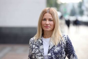 ЮЛІЯ ГРИШИНА: УКРЗАЛІЗНИЦЯ — ЦЕ НЕ ПРИВАТНА СТРУКТУРА! ЮЛІЯ ГРИШИНА: УКРЗАЛІЗНИЦЯ — ЦЕ НЕ ПРИВАТНА СТРУКТУРА!