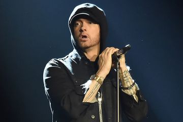 Eminem побив власний рекорд по швидкості читання репу Eminem побив власний рекорд по швидкості читання репу