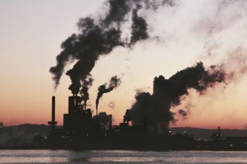 Чому в Україні важливе питання стосовно забруднення навколишнього  середовища Чому в Україні важливе питання стосовно забруднення навколишнього  середовища