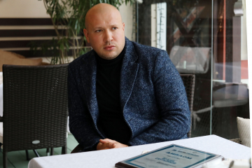 САУТЕНКОВ ВОРУЕТ И ЛЮБИТ РУССКИЙ МИР САУТЕНКОВ ВОРУЕТ И ЛЮБИТ РУССКИЙ МИР