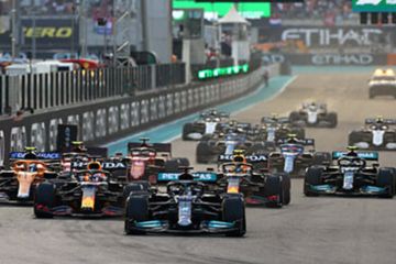 В ФИА изменили правила общения по радио для гонщиков Формулы-1 В ФИА изменили правила общения по радио для гонщиков Формулы-1