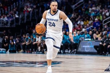 Універсал "Мемфіса" оформив данк однією лівою: момент дня в НБА Універсал "Мемфіса" оформив данк однією лівою: момент дня в НБА