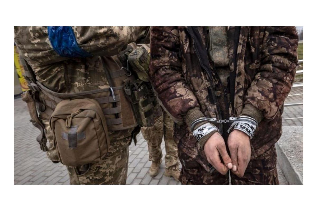Російське вторгнення в Україну : 19 полонених українців повертаються сьогодні додому після чергового обміну з росіянами Російське вторгнення в Україну : 19 полонених українців повертаються сьогодні додому після чергового обміну з росіянами