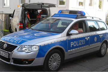 В Австрии мужчина с ножом устроил серию нападений на прохожих В Австрии мужчина с ножом устроил серию нападений на прохожих