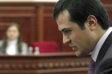 Кличко выделил смотрящему за Киевом Денису Комарницкому 360 миллионов из бюджета без какого либо конкурса  Кличко выделил смотрящему за Киевом Денису Комарницкому 360 миллионов из бюджета без какого либо конкурса