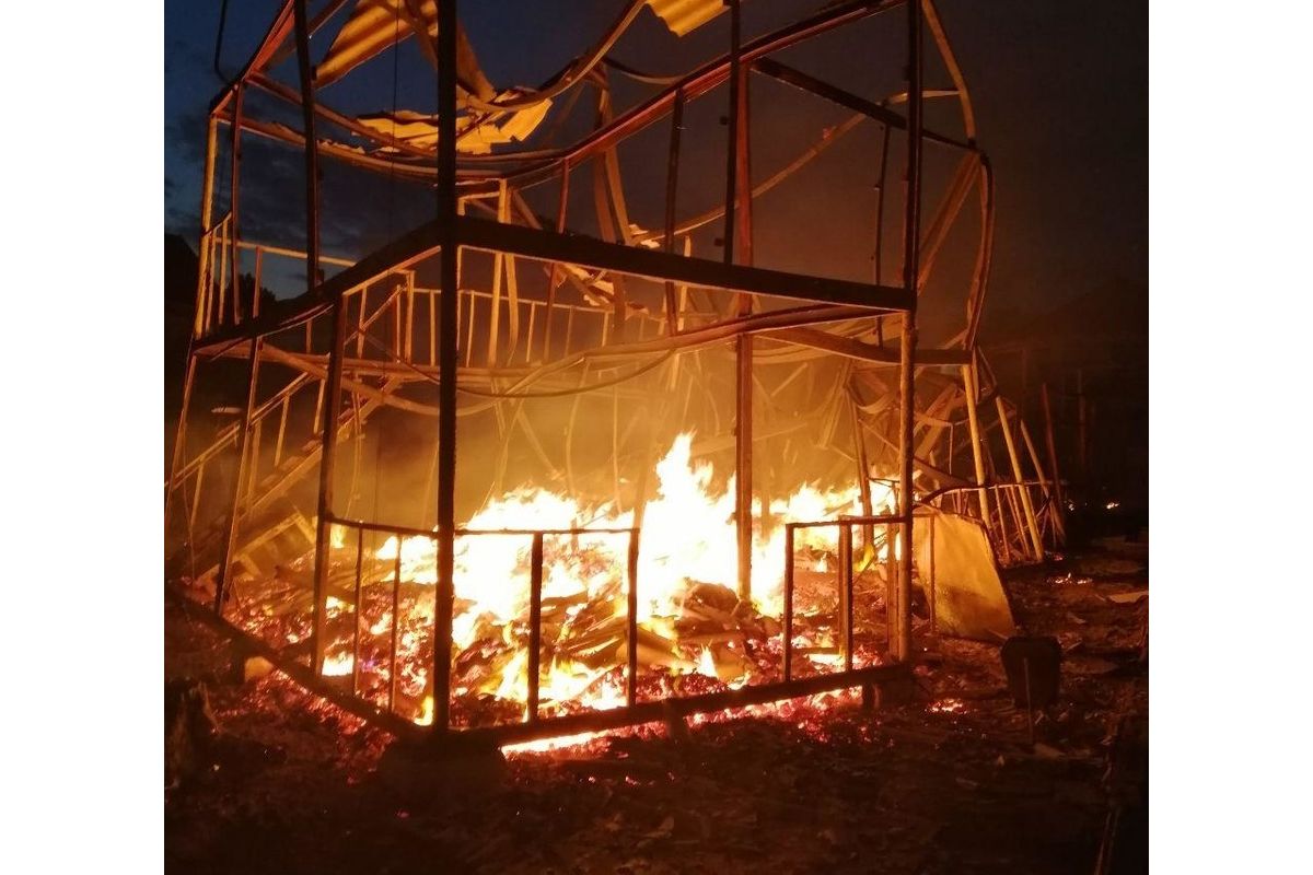 Відпочинок у вогні Відпочинок у вогні