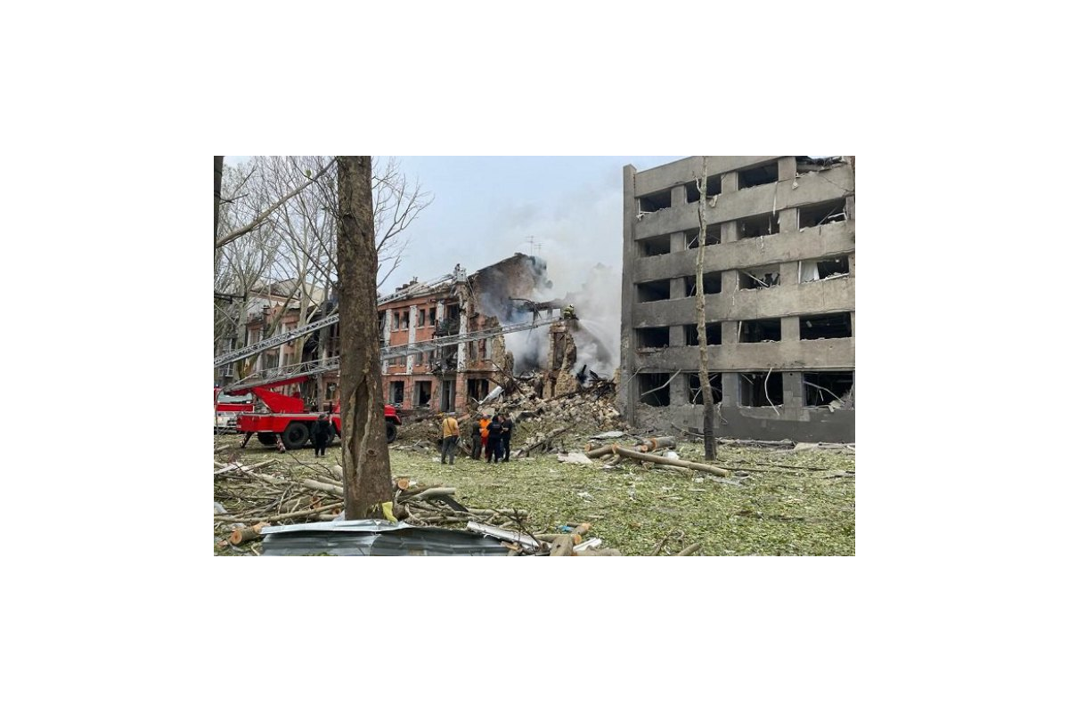 Внаслідок нічної терористичної атаки на Одесу загинув чоловік Внаслідок нічної терористичної атаки на Одесу загинув чоловік