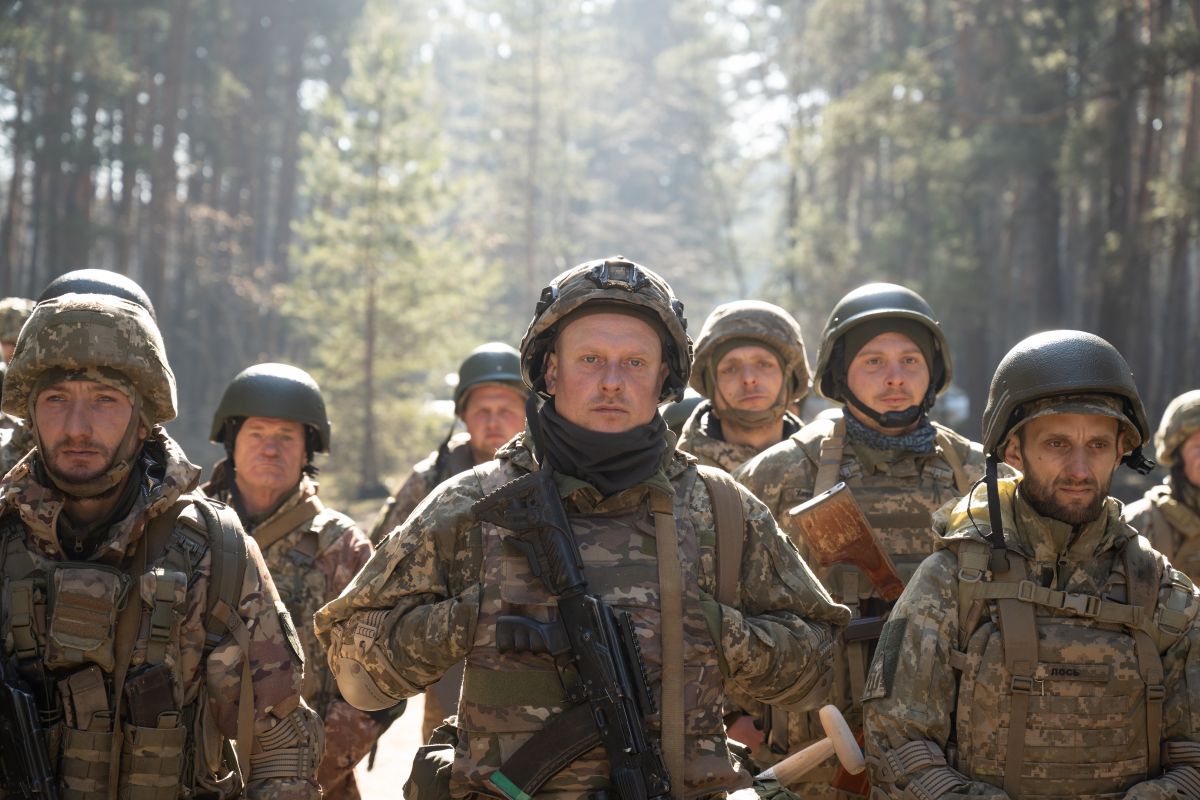 115 бригада ЗСУ: Обличчя Перемоги Військовослужбовці 115 окремої механізованої бригади ЗСУ. 115 бригада ЗСУ: Обличчя Перемоги Військовослужбовці 115 окремої механізованої бригади ЗСУ.