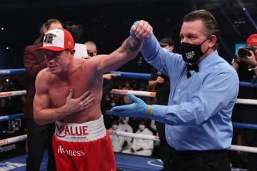 Официально: Альварес и Плант выйдут на ринг 6 ноября Официально: Альварес и Плант выйдут на ринг 6 ноября