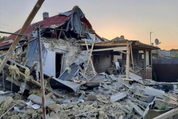 Окупанти всю ніч обстрілювали Дніпропетровську область – голова Дніпропетровської ОВВ Валентин Резніченко Окупанти всю ніч обстрілювали Дніпропетровську область – голова Дніпропетровської ОВВ Валентин Резніченко