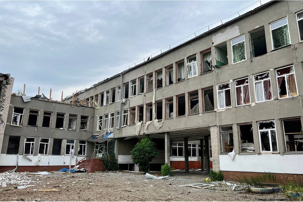 Збитки Миколаєва від російських обстрілів сягають 813 млн грн, — Сєнкевич Збитки Миколаєва від російських обстрілів сягають 813 млн грн, — Сєнкевич