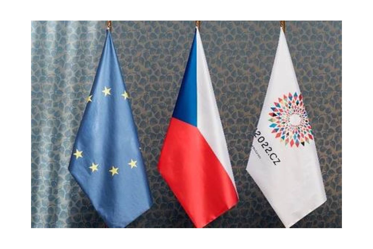 У парламенті Чехії виступили проти видачі шенгенських віз громадянам росії У парламенті Чехії виступили проти видачі шенгенських віз громадянам росії