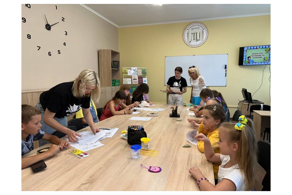 Факультет філології та журналістики долучився до «Дитячого фестивалю літа» у ПНПУ імені В. Г. Короленка Факультет філології та журналістики долучився до «Дитячого фестивалю літа» у ПНПУ імені В. Г. Короленка