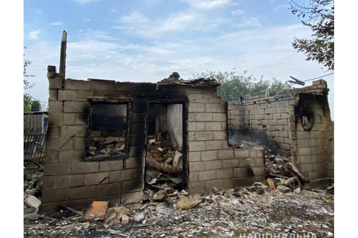 Образився та спалив домівки: мешканець Криничанського району залишив без даху над головою двох знайомих Образився та спалив домівки: мешканець Криничанського району залишив без даху над головою двох знайомих
