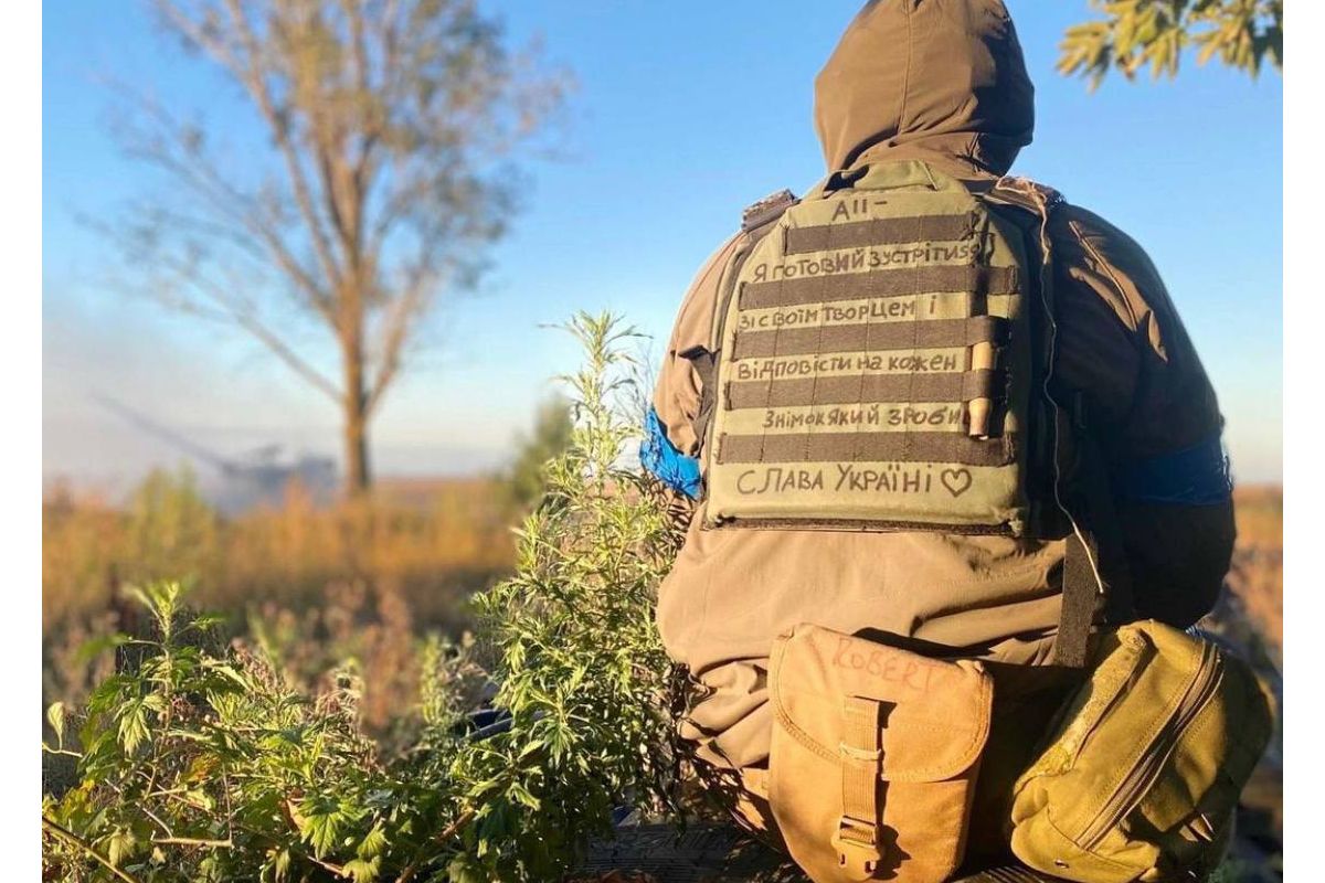 Син племінника експрезидента США Джона Кеннеді таємно воював в Україні проти рф Син племінника експрезидента США Джона Кеннеді таємно воював в Україні проти рф