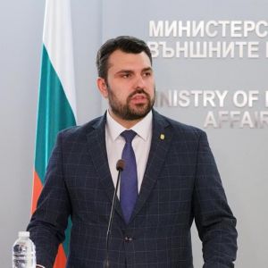 Болгарія може дозволити Путіну пролетіти до Угорщини Болгарія може дозволити Путіну пролетіти до Угорщини