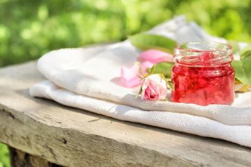 Доставка квітів Дніпро: Конфітюр з використанням квітів  Доставка квітів Дніпро: Конфітюр з використанням квітів