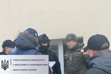 Затримано наркоділка - офіцера НГУ Затримано наркоділка - офіцера НГУ