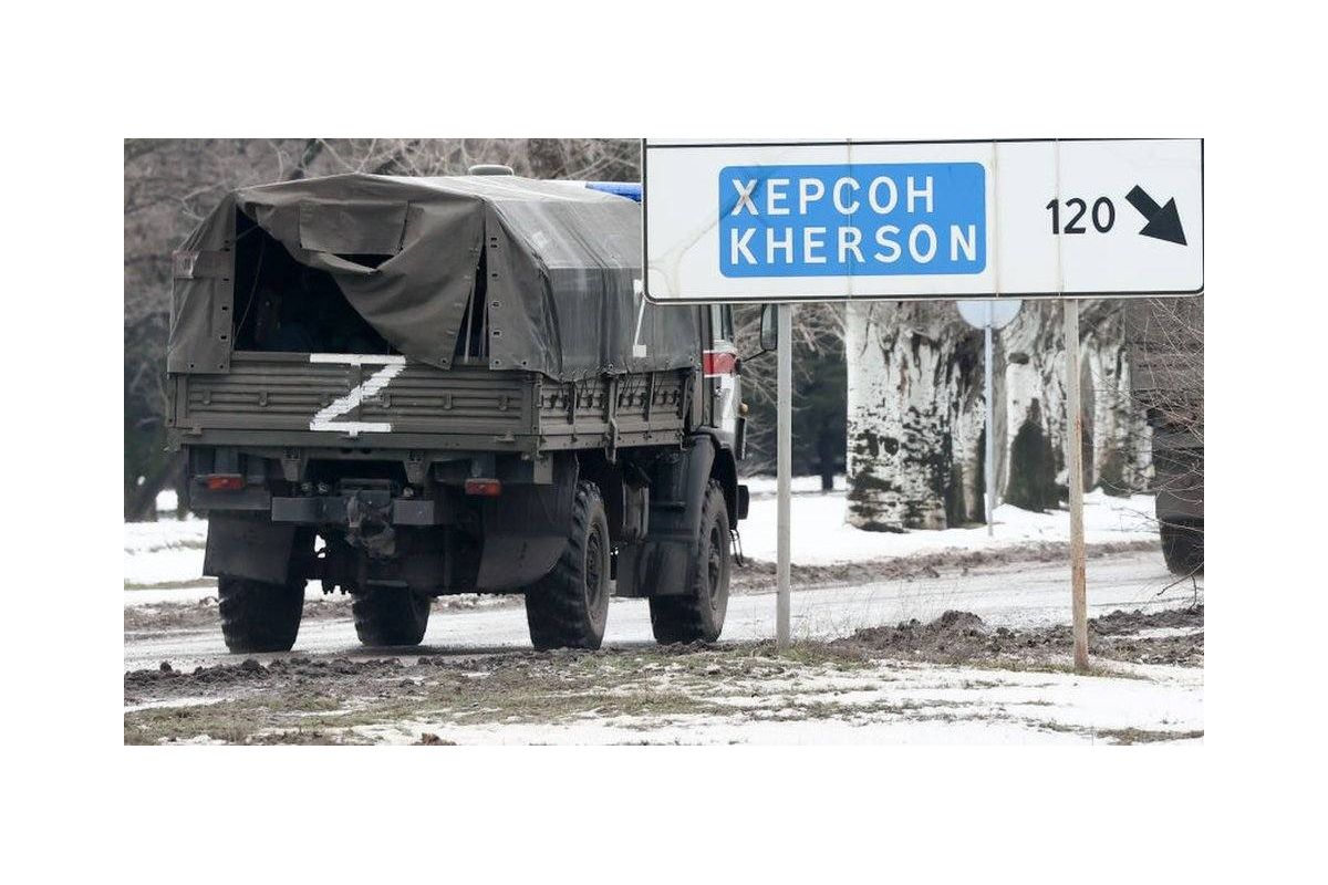 Сьогодні в результаті ворожих обстрілів у Херсоні було пошкоджено та зруйновано підстанції ПС 150 кВ "Карантинна" та "Промислова" - повідомили у Херсонській міській раді Сьогодні в результаті ворожих обстрілів у Херсоні було пошкоджено та зруйновано підстанції ПС 150 кВ "Карантинна" та "Промислова" - повідомили у Херсонській міській раді