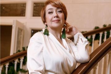 Жена экс-министра энергетики Ермилова рассказала, как ее пытаются грабить аферисты, подсадив мужа на наркотики Жена экс-министра энергетики Ермилова рассказала, как ее пытаются грабить аферисты, подсадив мужа на наркотики