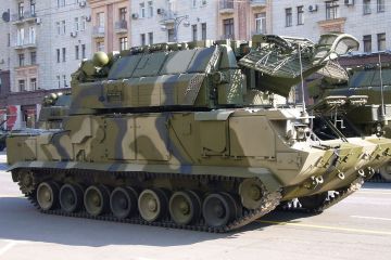 На Харківщині ЗСУ знищили три ЗРК "Тор-М2": вибухнуло близько 200 млн дол. (відео) На Харківщині ЗСУ знищили три ЗРК "Тор-М2": вибухнуло близько 200 млн дол. (відео)