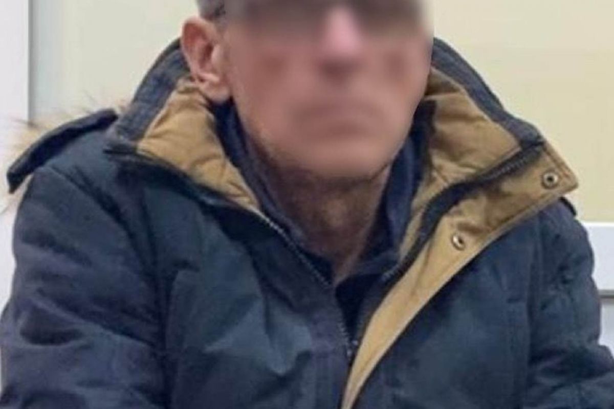 Відправляв дані про розташування українських військових, які боронять Краматорськ – взято під варту місцевого мешканця (ФОТО) Відправляв дані про розташування українських військових, які боронять Краматорськ – взято під варту місцевого мешканця (ФОТО)