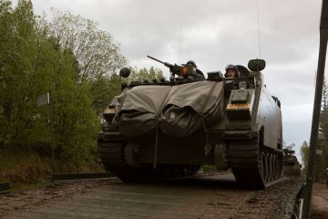 Португалія передасть Україні пʼять бронемашин: три типу М113 та дві типу М577 Португалія передасть Україні пʼять бронемашин: три типу М113 та дві типу М577