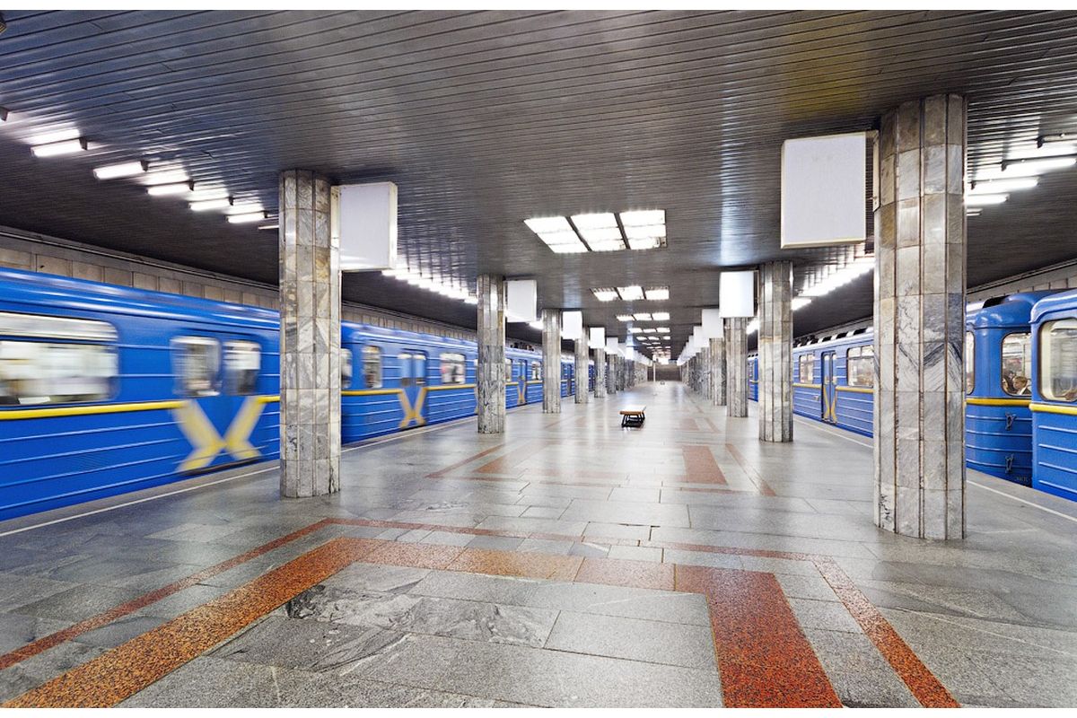 Київський метрополітен планує призупинити роботу двох станцій Київський метрополітен планує призупинити роботу двох станцій