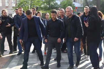 Перші призначення на посту. Перші призначення на посту.