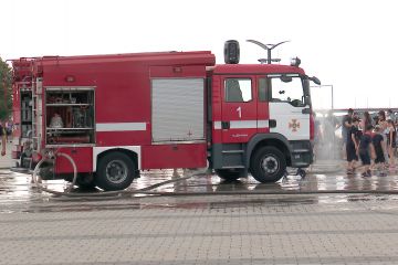 Бій спеці дали рятувальники на набережній! Бій спеці дали рятувальники на набережній!