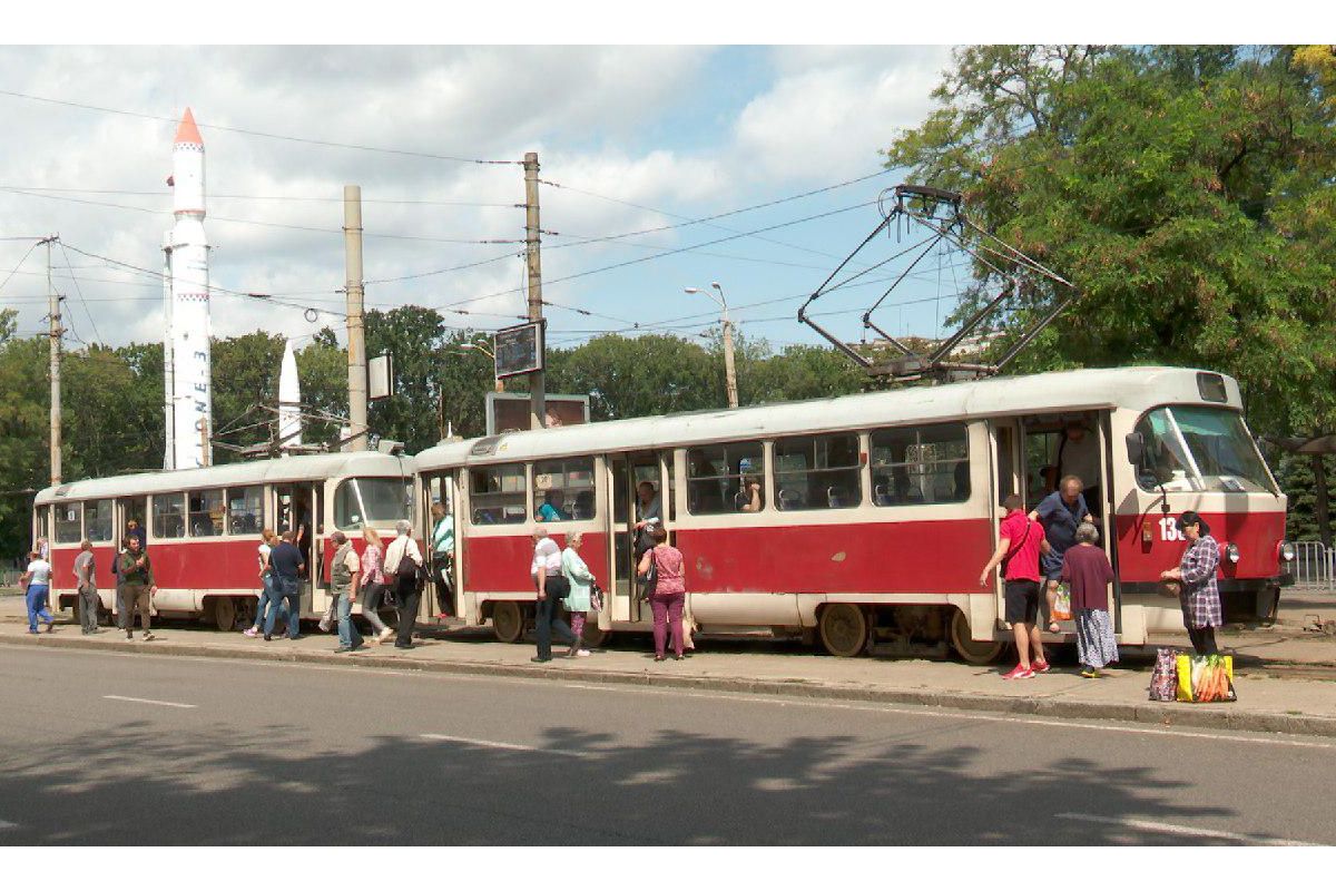 Дніпровський електротранспорт змінив маршрути Дніпровський електротранспорт змінив маршрути