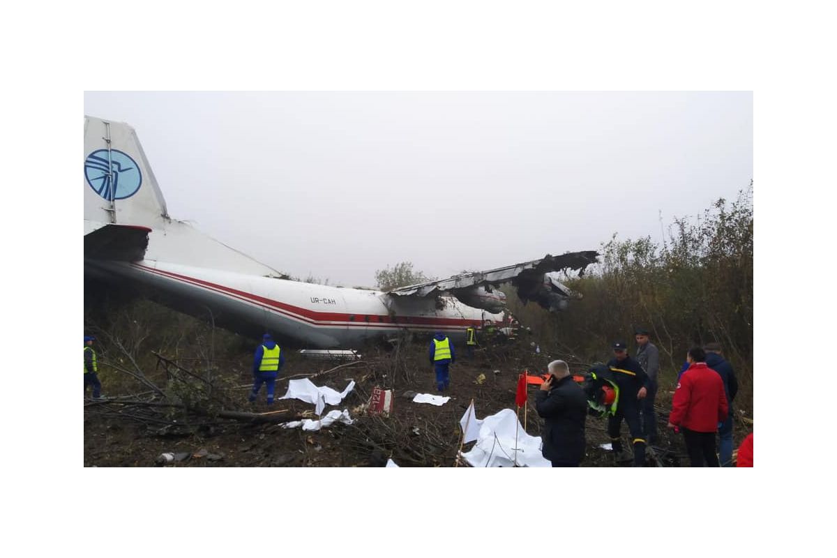 П’ятеро загиблих: біля Львова впав літак АН-12 рейсом Іспанія-Туреччина П’ятеро загиблих: біля Львова впав літак АН-12 рейсом Іспанія-Туреччина