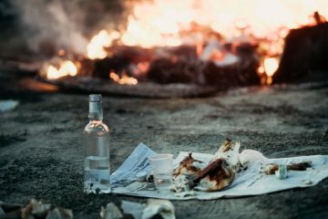 У Дніпрі запустили мистецько-літературний проєкт #навкололітература У Дніпрі запустили мистецько-літературний проєкт #навкололітература