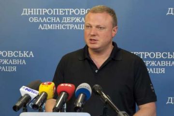 Дніпропетровську облраду очолив Святослав Олійник Дніпропетровську облраду очолив Святослав Олійник