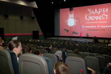 Чілдрен кінофест розпочав показ своїх фільмів Чілдрен кінофест розпочав показ своїх фільмів