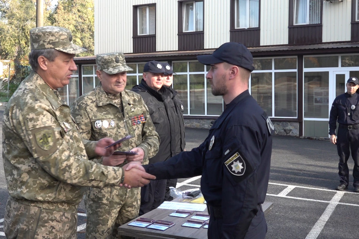 За гідність і патріотизм: спецпризначенців полку “Дніпро-1” нагородили медалями За гідність і патріотизм: спецпризначенців полку “Дніпро-1” нагородили медалями
