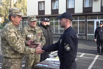 ​За гідність і патріотизм: спецпризначенців полку “Дніпро-1” нагородили медалями