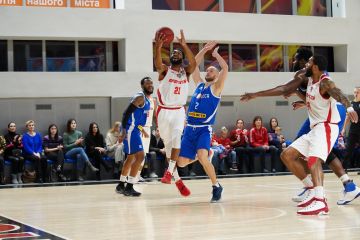 Після чергової перемоги СК «Прометей» очолив баскетбольну Суперлігу Після чергової перемоги СК «Прометей» очолив баскетбольну Суперлігу