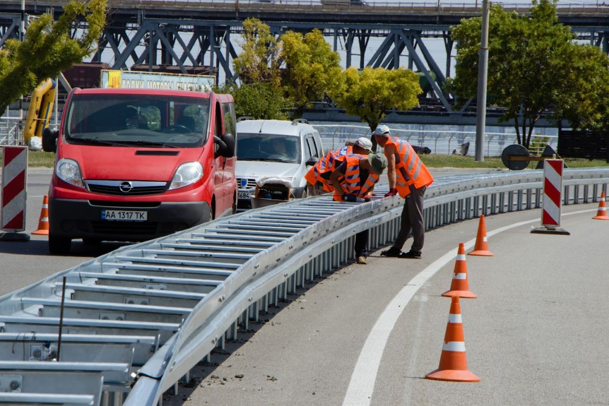 У місті хочуть знизити кількість аварій за рахунок колесовідбійників