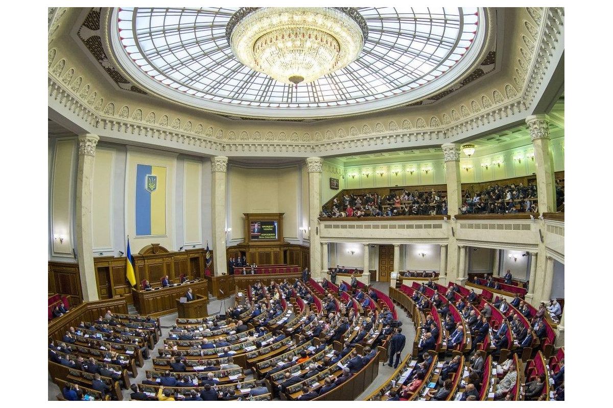 Депутати Дніпра: менеджер Інтерпайпу, бадмінтоніст та письменник Депутати Дніпра: менеджер Інтерпайпу, бадмінтоніст та письменник