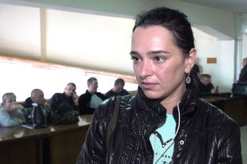 Засуджені колонії на Дніпропетровщині працюють без трудових договорів Засуджені колонії на Дніпропетровщині працюють без трудових договорів