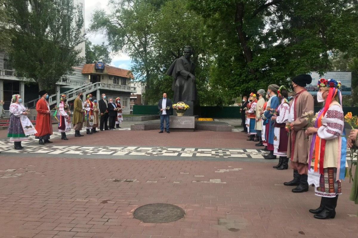 159 річницю перепоховання Кобзаря колектив театру Шевченка відзначив урочистостями 159 річницю перепоховання Кобзаря колектив театру Шевченка відзначив урочистостями