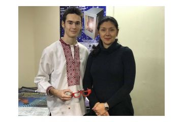 Петровський Олександр Володимирович: благодійний фонд «Солідарність» надав матеріальну допомогу юному винахіднику з Дніпра Петровський Олександр Володимирович: благодійний фонд «Солідарність» надав матеріальну допомогу юному винахіднику з Дніпра